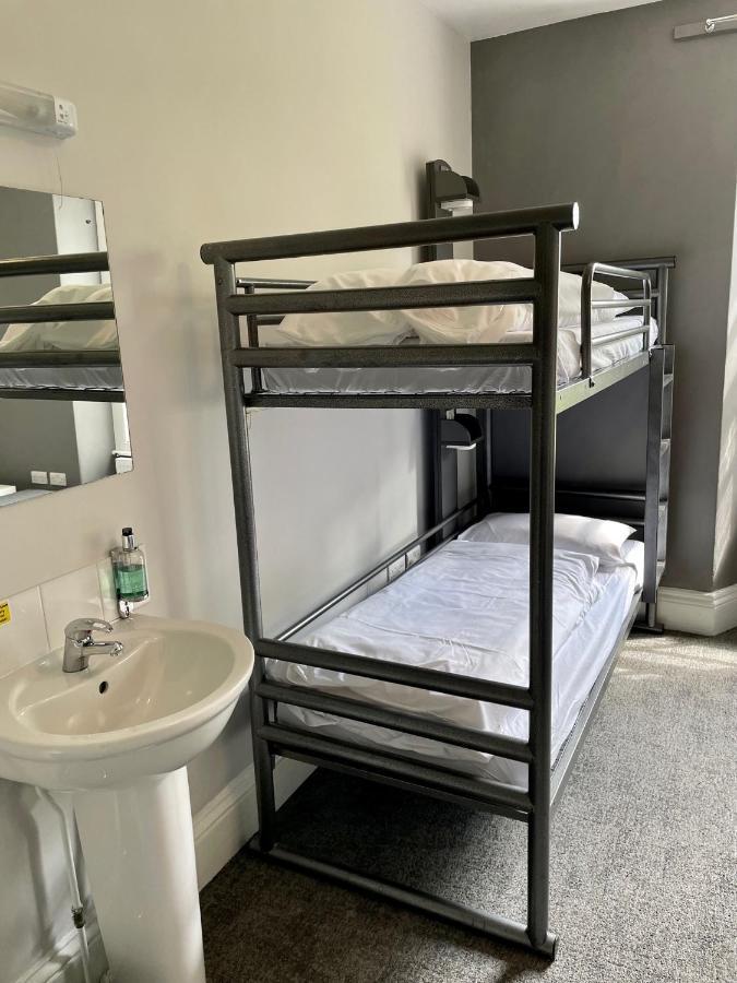 Yha Cheddar Hostel Eksteriør bilde